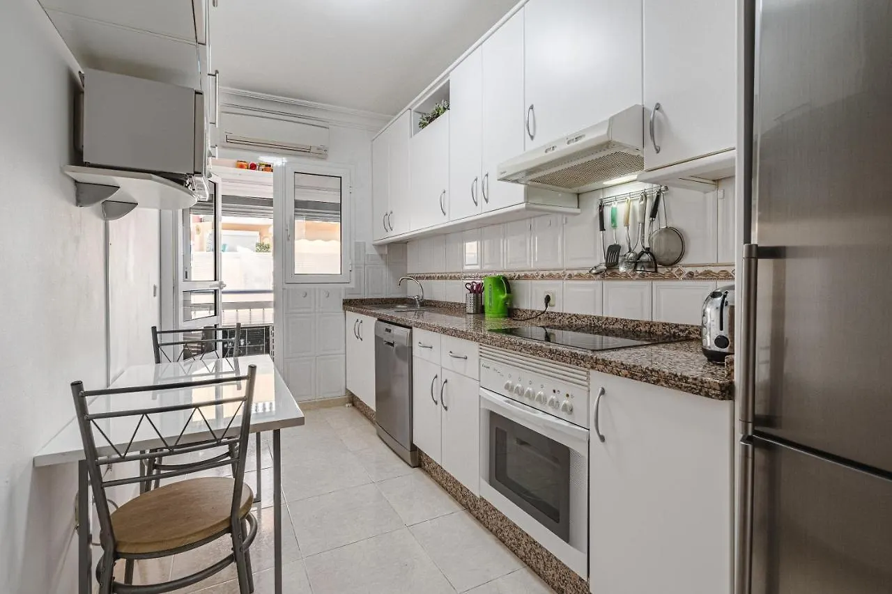 Apartment With Heated Pool In 칼라오살바헤 0*,