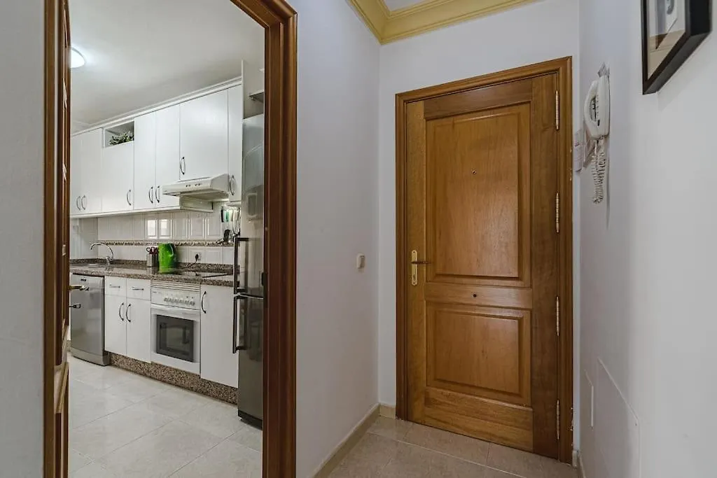 Apartment With Heated Pool In Callao Salvaje