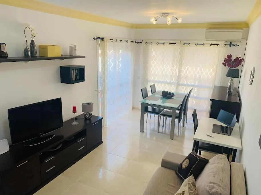 Apartment With Heated Pool In Callao Salvaje